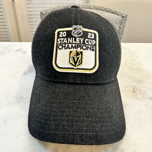 Vegas Golden Knights Fanatics Stanley Cup Champions Locker Room Snapback Hat Cap - Picture 8 of 8